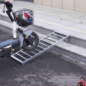 Прагова изкачваща подложка от неръждаема стомана за вход и външни стъпала (Материал: неръждаема стомана; Модел: High rack limit; Приложение: вход, външни стъпала, достъп за автомобили)