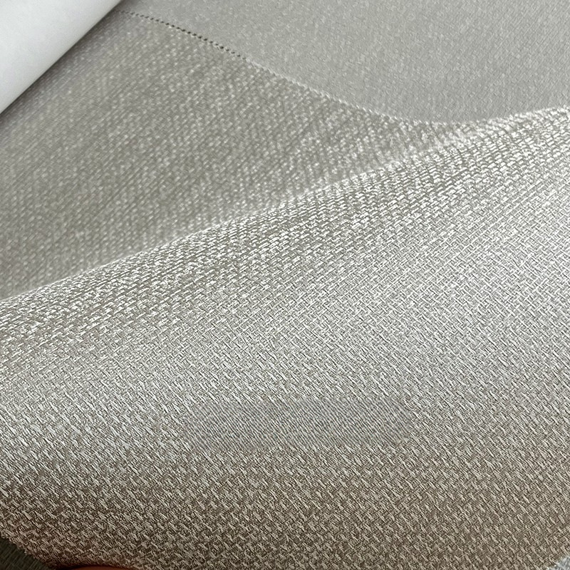 Svilena zidna obloga s doby teksturom, bez šavova, s mikro zlatnim nitima; za dnevni boravak i spavaću sobu