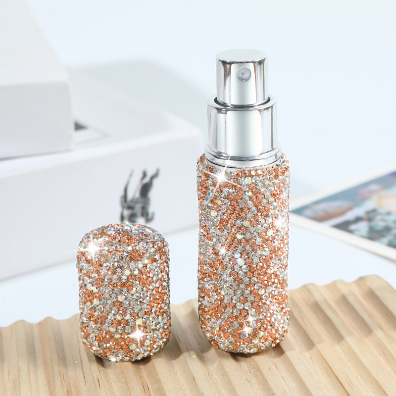 Klaasist parfüümipudel diamentidega inkrustatsiooniga ja pihustiga – reisi suuruses, Shangchuang