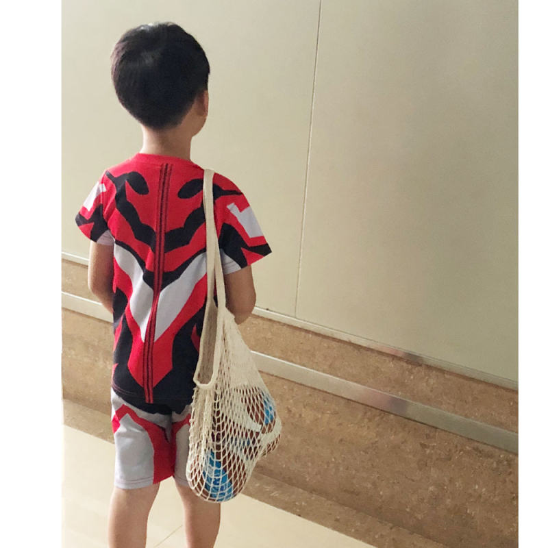 Torba od organskog pamuka s mrežastom dizajnom za voće i povrće, duga ručka, ekološki prihvatljiva, prilagodljiva s tiskom logotipa.