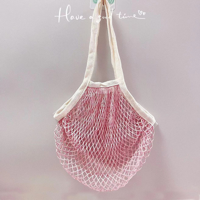 Torba od organskog pamuka s mrežastom dizajnom za voće i povrće, duga ručka, ekološki prihvatljiva, prilagodljiva s tiskom logotipa.