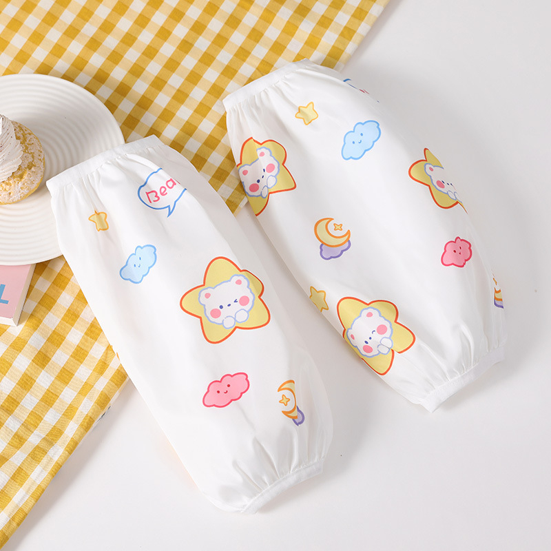 Manșete impermeabile cu imprimeu desen animat pentru copii – pentru bucătărie, lavabile, rezistente la pete, 3–13 ani.