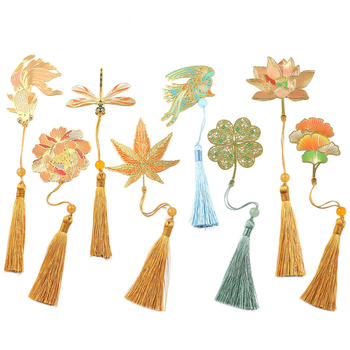 Μεταλλικός σελιδοδείκτης με διάτρητο σχέδιο φλεβών φύλλων, μοτίβα λωτού και koi, στυλ Απαγορευμένης Πόλης και φούντας