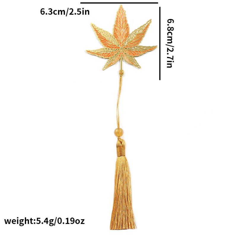 Metāla grāmatzīme ar izgrieztu lapas vēnu rakstu, lotusa un koi motīvi, Aizliegtās pilsētas stils un kulonu stils