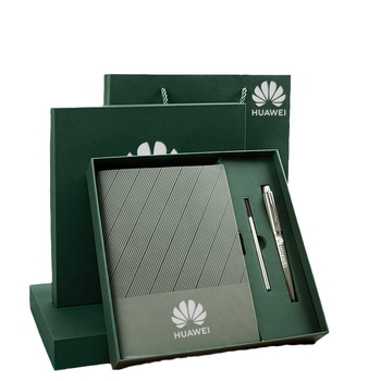 Σημειωματάριο με μαλακό δερμάτινο εξώφυλλο, ραμμένο με νήμα, Forest χαρτί, 80 g/m², 200–300 σελίδες