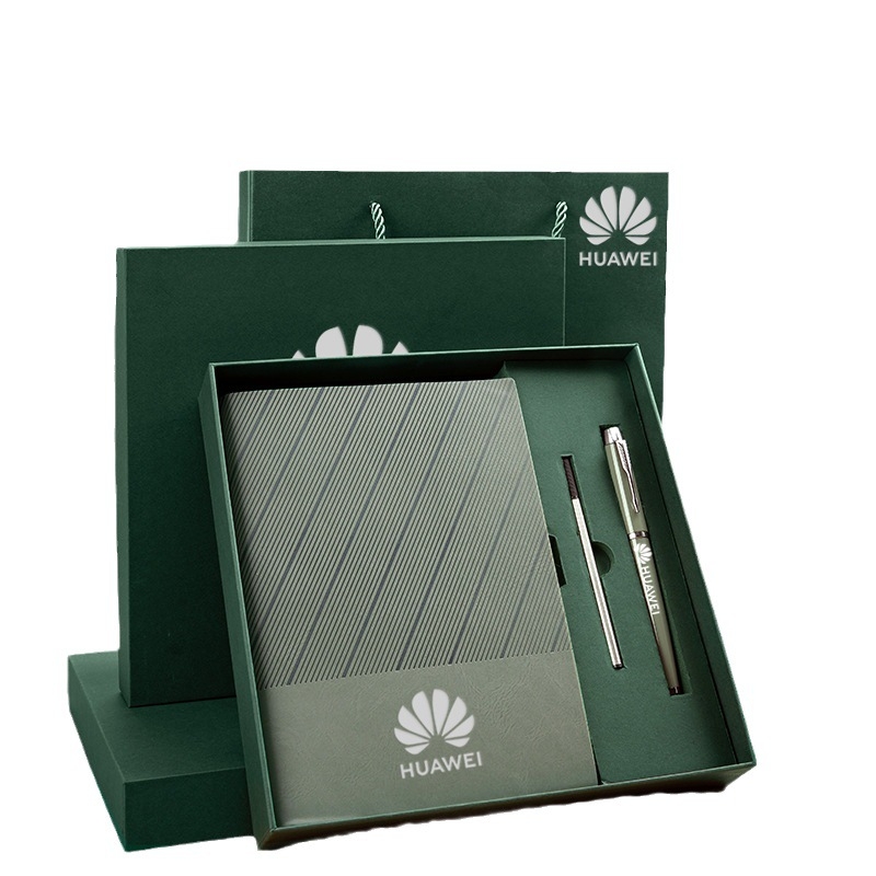 Bilježnica s mekim kožnim omotom, šavom vezana, Forest papir, 80 g/m², 200–300 stranica