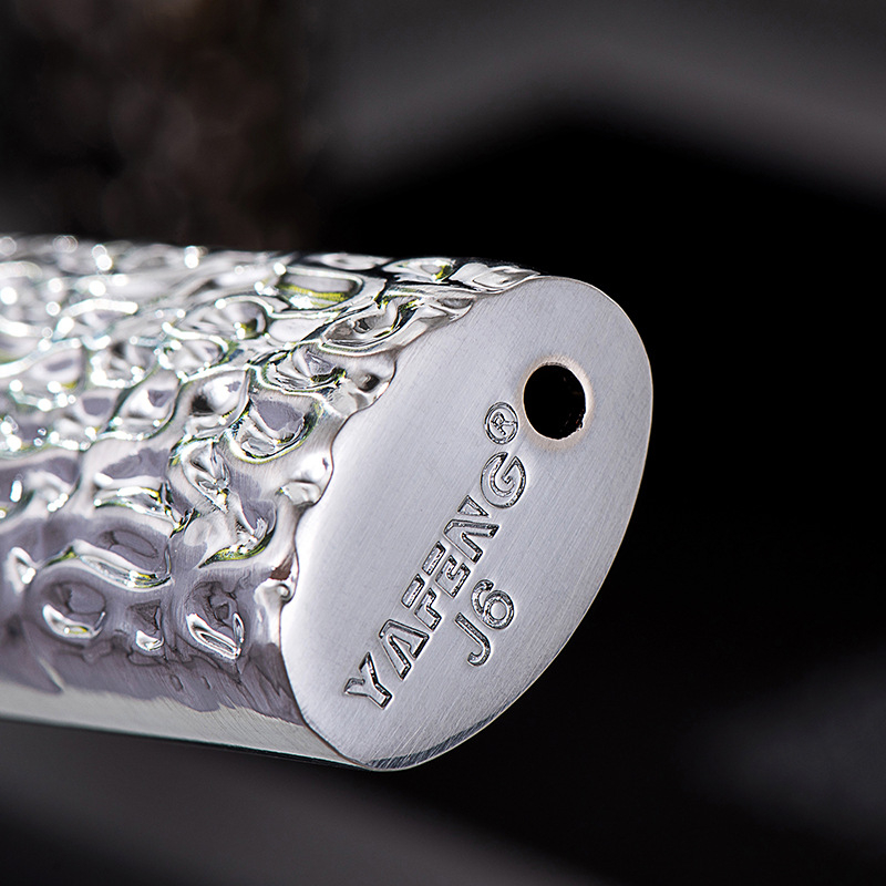 Metalno kućište za zapaljivač BIC J6 – teksturirani omotač, trodimenzionalna čvrsta metalna oklop