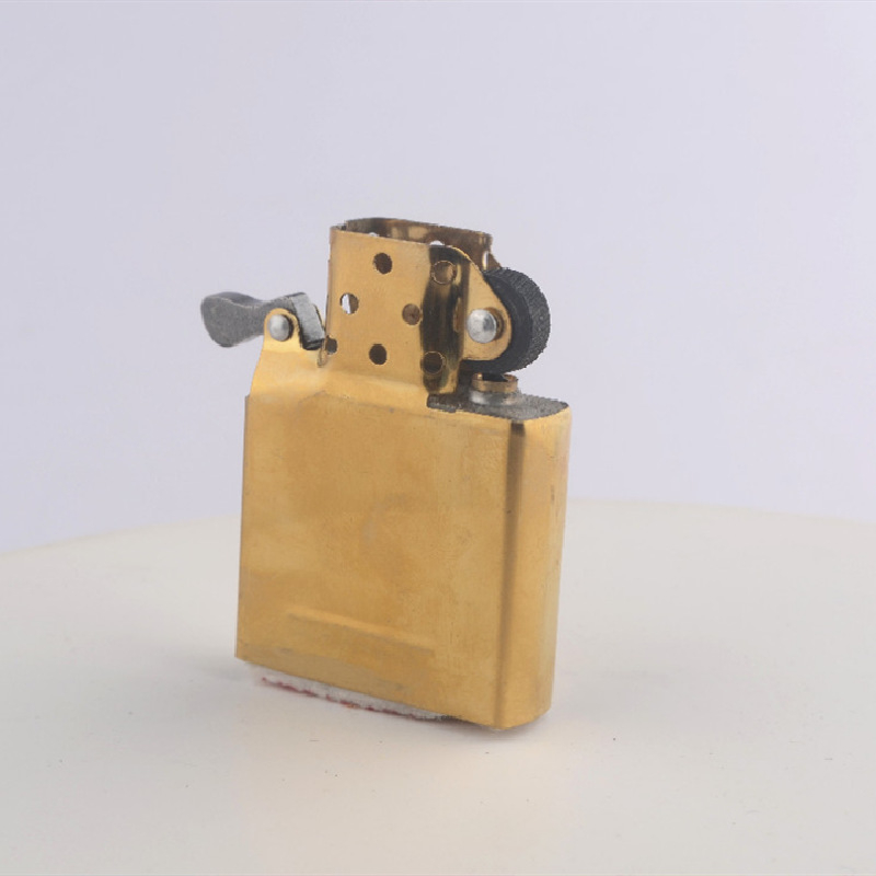 Univerzalno taktičko kućište za zapaljačicu za vanjsku upotrebu — vodootporno, otporno na pad, s unutarnjim ZP mehanizmom, plastična konstrukcija, prilagodljiva obrada