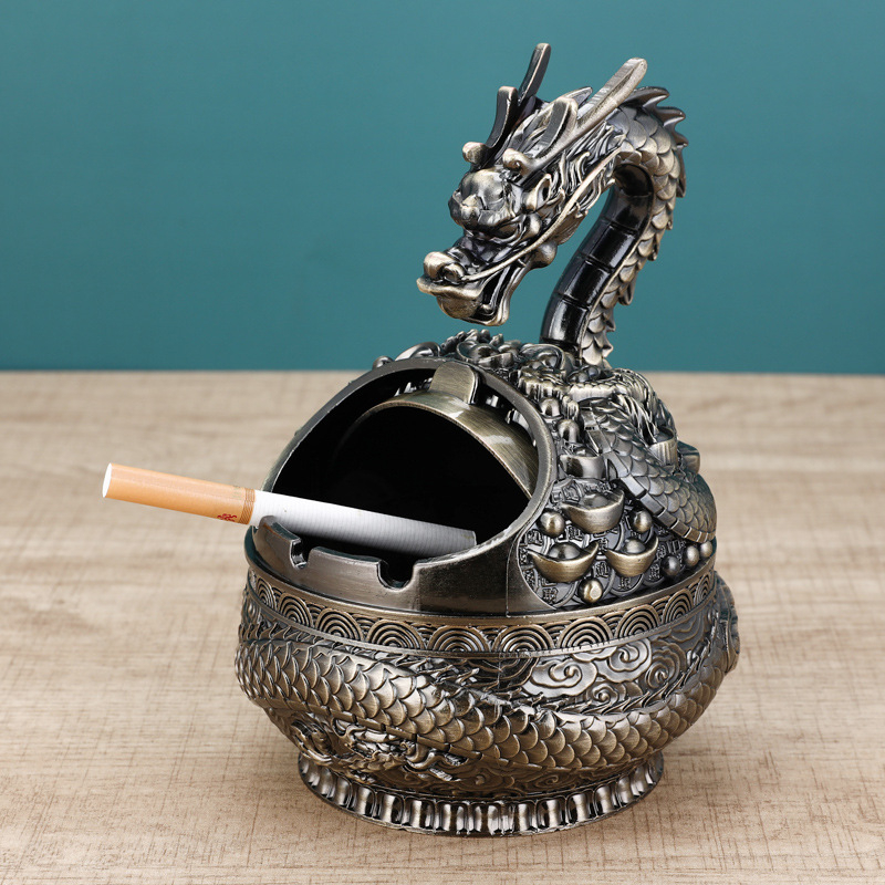 Scrumieră în formă de șarpe-dragon, cu capac, din aliaj de aluminiu, stil luxos retro