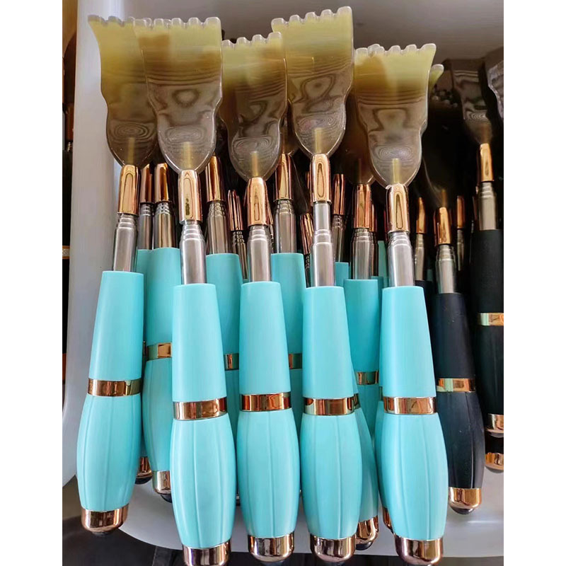 Koka/bambusa muguras skrāpētājs roga formā ar izvilkšanas un pārnēsājama dizainu