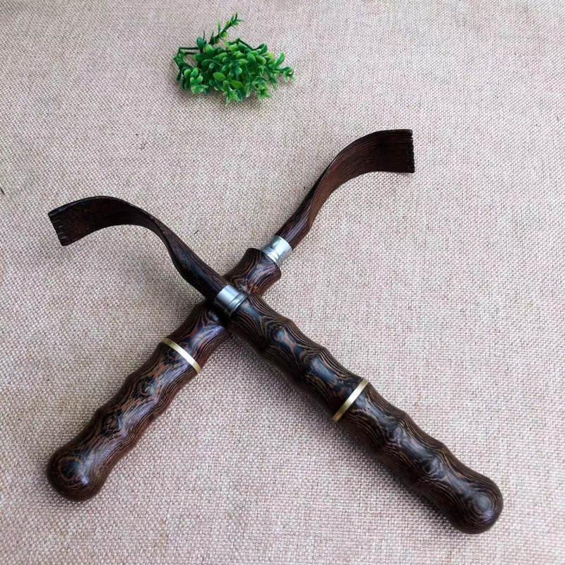 Koka/bambusa muguras skrāpētājs roga formā ar izvilkšanas un pārnēsājama dizainu