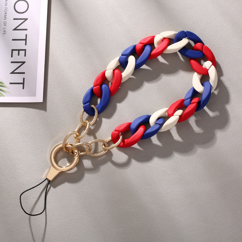 Privjesak za telefon od akrila s mat završnim premazom (Tip: Privjesak; Materijal: Akril; Obrada: Djelomično ručna izrada; Godina/Sezona: Ljeto 2023)