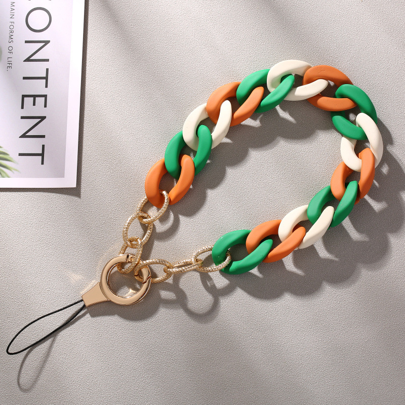 Privjesak za telefon od akrila s mat završnim premazom (Tip: Privjesak; Materijal: Akril; Obrada: Djelomično ručna izrada; Godina/Sezona: Ljeto 2023)