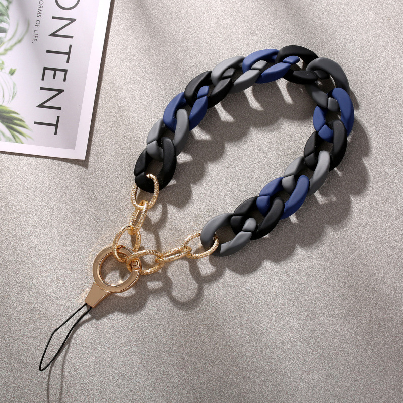 Privjesak za telefon od akrila s mat završnim premazom (Tip: Privjesak; Materijal: Akril; Obrada: Djelomično ručna izrada; Godina/Sezona: Ljeto 2023)