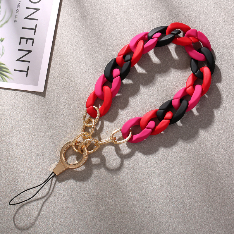 Privjesak za telefon od akrila s mat završnim premazom (Tip: Privjesak; Materijal: Akril; Obrada: Djelomično ručna izrada; Godina/Sezona: Ljeto 2023)