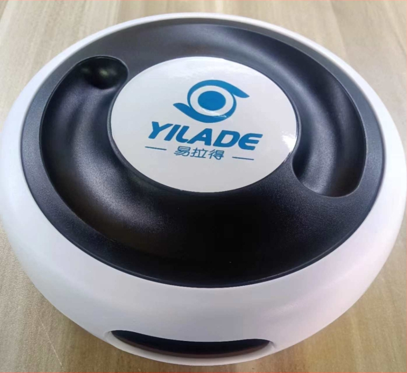 Käsitsi kasutatav kaablite hoiukarp lauakasutuseks – plastist kaablite korraldaja