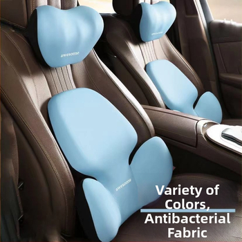 Automa galvas balsts un jostas atbalsta spilvens – pildījums no atmiņas putām, ārējais materiāls no sintētiskām šķiedrām, alfanumerisks raksts, visu sezonu