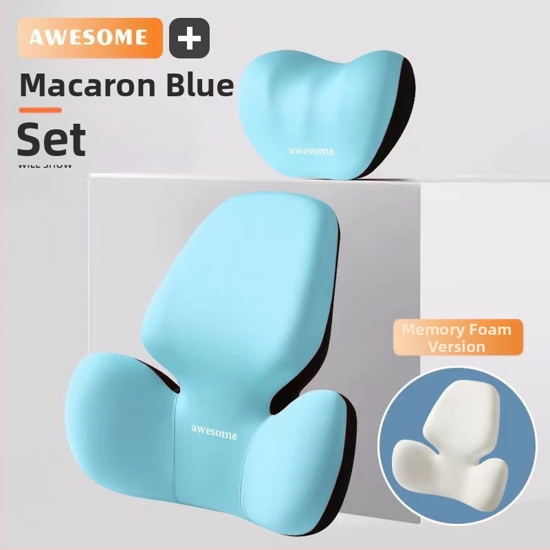 Automa galvas balsts un jostas atbalsta spilvens – pildījums no atmiņas putām, ārējais materiāls no sintētiskām šķiedrām, alfanumerisks raksts, visu sezonu