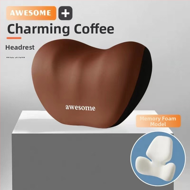 Automa galvas balsts un jostas atbalsta spilvens – pildījums no atmiņas putām, ārējais materiāls no sintētiskām šķiedrām, alfanumerisks raksts, visu sezonu