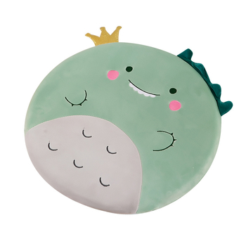 Ζωικό βελούδινο μαξιλαράκι με γέμισμα PP cotton, κοντό plush; διατίθεται σε δεινόσαυρο, καμηλοπάρδαλη, γάτα, καρχαρία, αρκούδα ή πιγκουϊνο; συσκευασμένο σε δίχτυ; κατάλληλο για ηλικίες 15–35