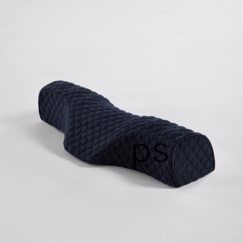 Cervikalni jastuk - oblik leptira, memorijska pjena, visina 5,1–10 cm, zračni sloj, za jednu osobu