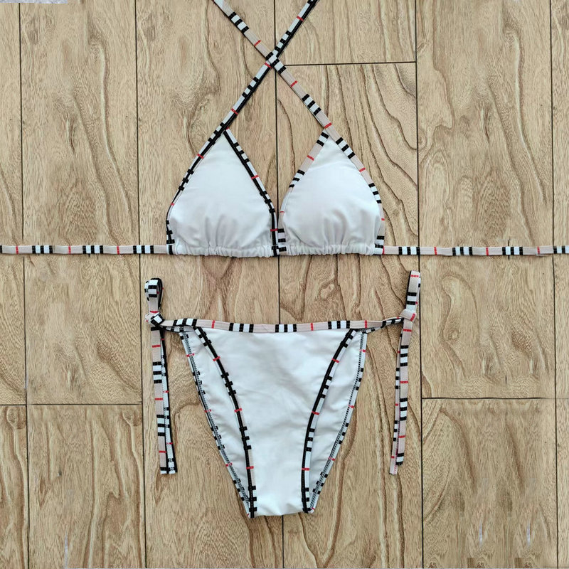 Trodjelni bikini set s otiskom, gornji dio s jastučićem, poliester tkanina, podstava 95%