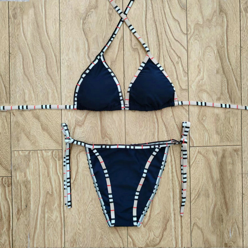 Trodjelni bikini set s otiskom, gornji dio s jastučićem, poliester tkanina, podstava 95%
