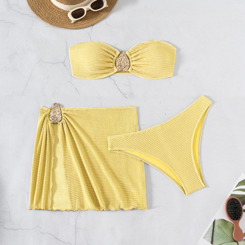 Trodijelni bikini set sa suknjom - jedinstven uzorak, poliester tkanina s podstavom od spandexa, umetnuta podstava za grudi uključena, pogodna za plivanje