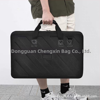 Torba za skladištenje DJ opreme, EVA materijal, šivana konstrukcija, kompatibilna s DJ opremom, težina 0,98 kg