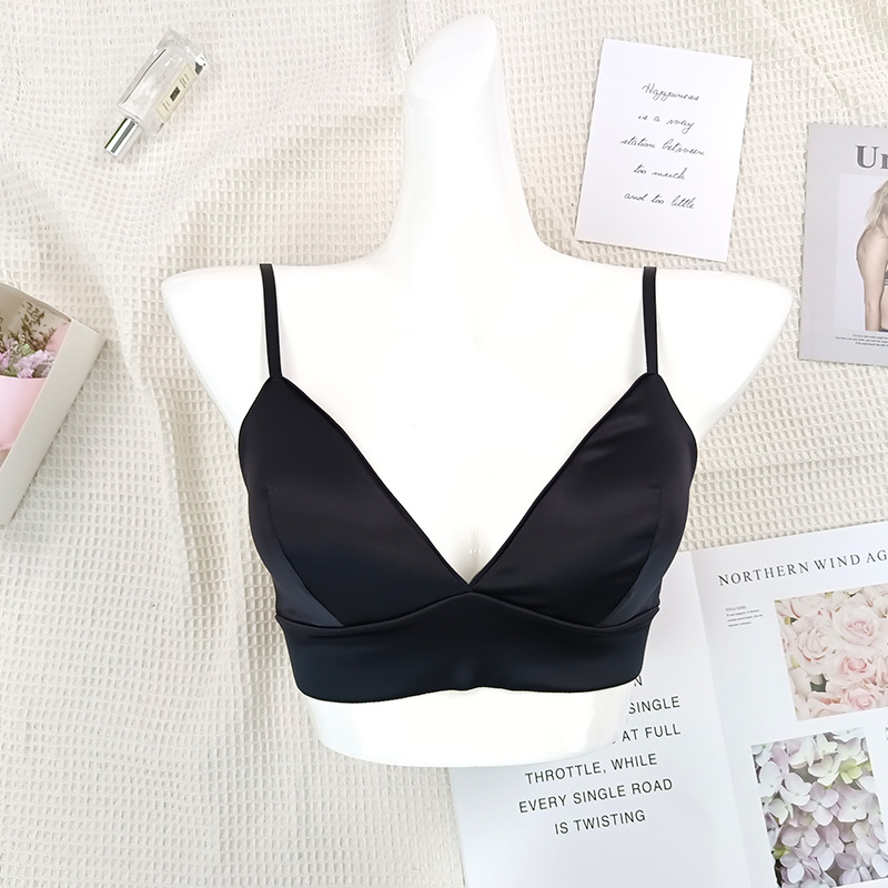 Sutien od svile dudovine, košarice 3/4, tanke oblikovane košarice, glatki dizajn, bez ojačanja