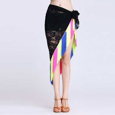 Kostim za latino ples s resicama na području struka i polovicnom suknjom, za odrasle žene; poliester smjesa, jednofarbni uzorak, moderan plesni odjevni predmet