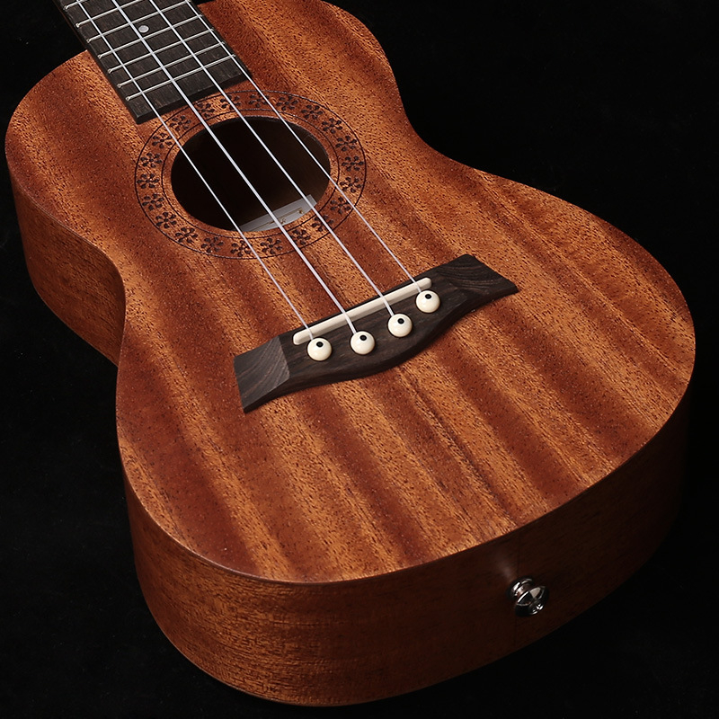 Ukulele Stiller 2301, origine Guizhou, China; ambalare: ambalat în cutii; destinate instrumentelor muzicale