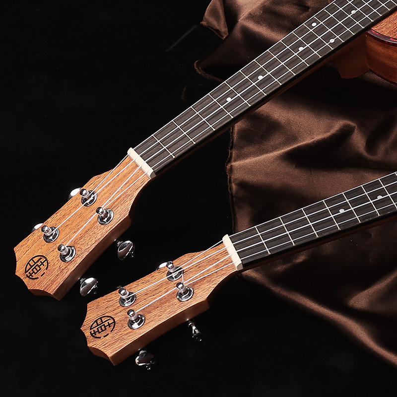 Ukulele Stiller 2301, origine Guizhou, China; ambalare: ambalat în cutii; destinate instrumentelor muzicale