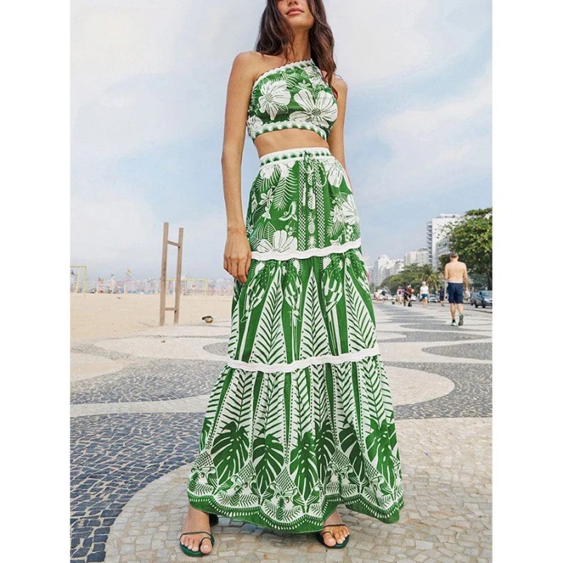 Dviejų dalių maudymosi kostiumėlis su vienu pečiu, atvira nugara, aukštas juosmuo ir šifono pliažo sijonas