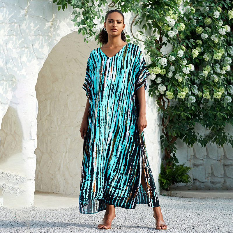 Cover-up de plajă cu decolteu în V, robă lungă, model gradient; țesătură exterioară rayon cu 100% bumbac; căptușeală rayon cu 100% bumbac; 300 g/m²; pentru înot