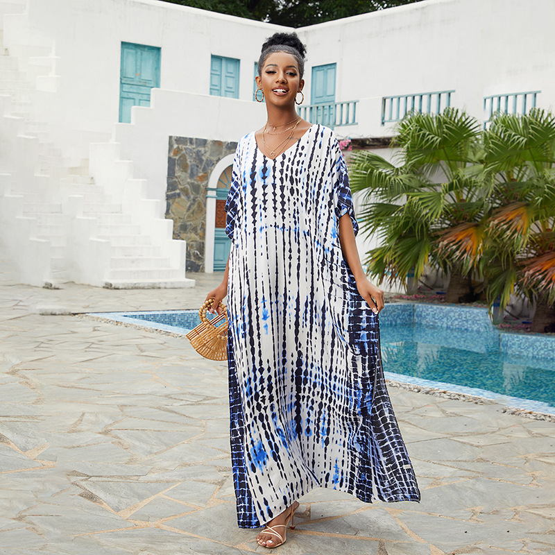 Cover-up de plajă cu decolteu în V, robă lungă, model gradient; țesătură exterioară rayon cu 100% bumbac; căptușeală rayon cu 100% bumbac; 300 g/m²; pentru înot