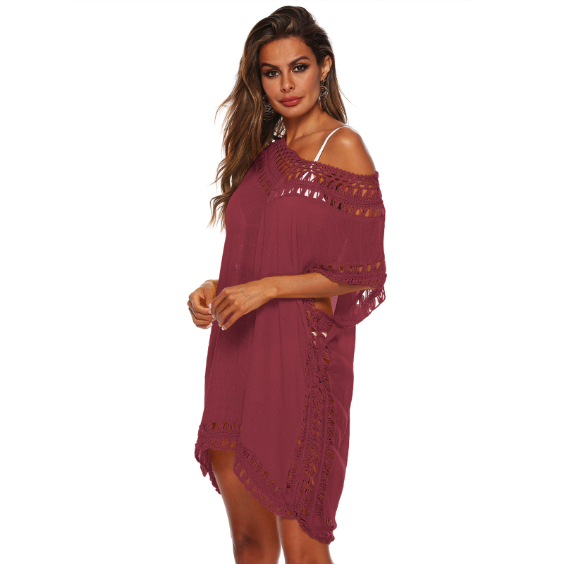 Rochie cover-up pentru plajă de bikini cu decolteu în V, detalii florale decupate, croială lejeră, într-un singur articol, material Slub bumbac cu poliester peste 95%