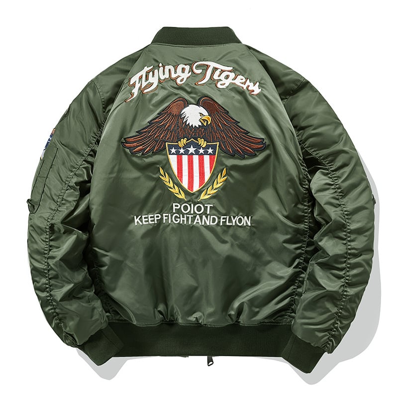 MA1 pilóta dzseki férfiaknak, szélálló nylonszövet külső, hímzett részletek, cipzáros zárás, álló gallér, lazán szabott