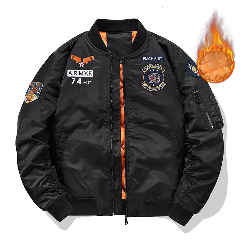 MA1 pilóta dzseki férfiaknak, szélálló nylonszövet külső, hímzett részletek, cipzáros zárás, álló gallér, lazán szabott