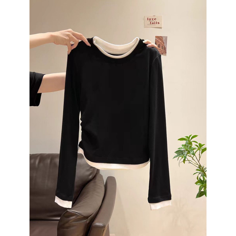 Top cu mâneci lungi, guler rotund, design faux două părți, talie plisată, bumbac 90–95%, stil urban feminin