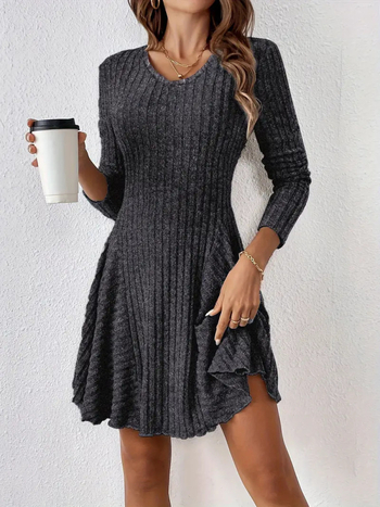 Елегантна рокля с А-линия, дълги ръкави, V-образно деколте, полиестер със спандекс, кратка дължина.