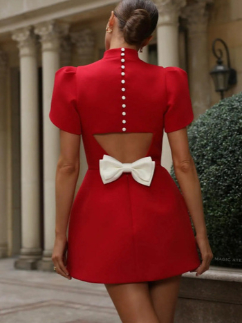 Φόρεμα πριγκιπικής γραμμής από πολυεστέρα, μονόχρωμο, με στρογγυλό λαιμό, μανίκια σε σχήμα πετάλου, υψηλή μέση