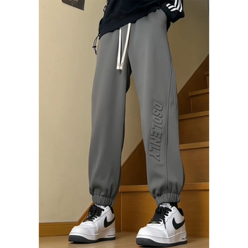 Νεανικά αθλητικά τζιν παντελόνια, ίσιο παντελόνι, μεσαία μέση, κλείσιμο με κορδόνι, βαμβάκι 78%