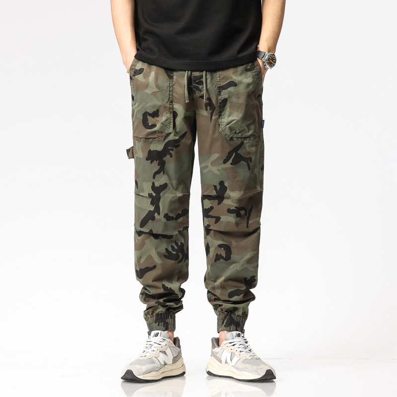 Muške camo cargo hlače s više džepova, jesenji stil, opušten kroj, svakodnevne hlače