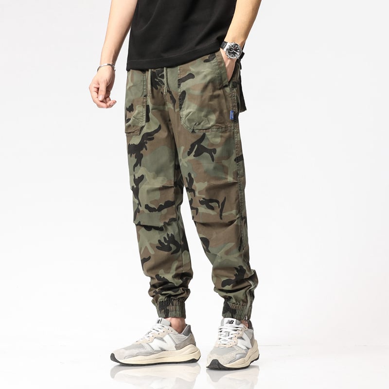 Muške camo cargo hlače s više džepova, jesenji stil, opušten kroj, svakodnevne hlače