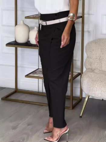 Дамски панталони с прав крак и висока талия (Сезон: есен 2024; Основна материя: полиестер; Втора материя: алпака вълна; Талия: висока; Тип панталони: прав крак)