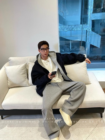 Мъжки кардиган-свитшърт със свободна кройка, къс модел, с качулка и двойна ципа, полиестер 96%+, пролет-есен 2024, корейски стил.