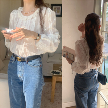 Βαμβακερή μπλούζα με κέντημα, λαιμόκοψη με φύλλο λωτού, μανίκια φανάκι, φαρδιά γραμμή