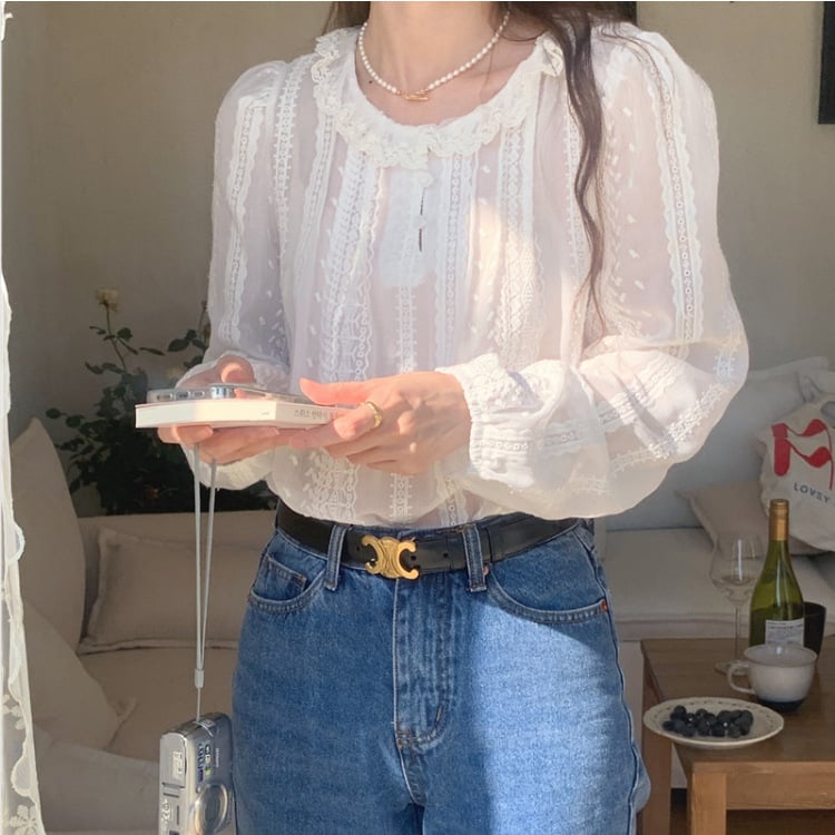 Pamutból készült hímzett blúz, lótuszleveles gallérral, lámpás ujjú, szabad szabású