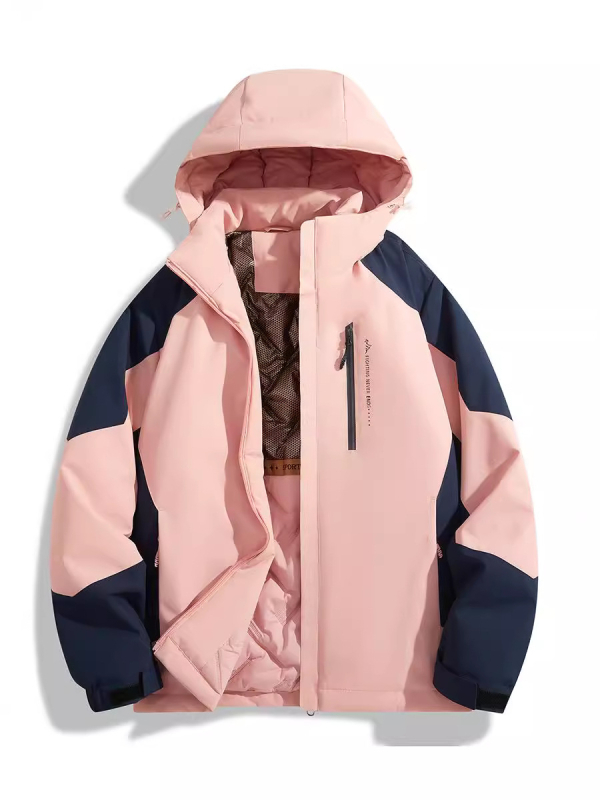 Kapuljačom jakna od pamuka s punjenjem – vanjski poliester, unutarnja podstava od pamuka; zimski model